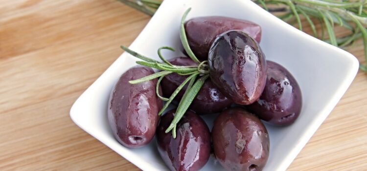 recette olives noires marinées - LaTerradiPuglia.fr